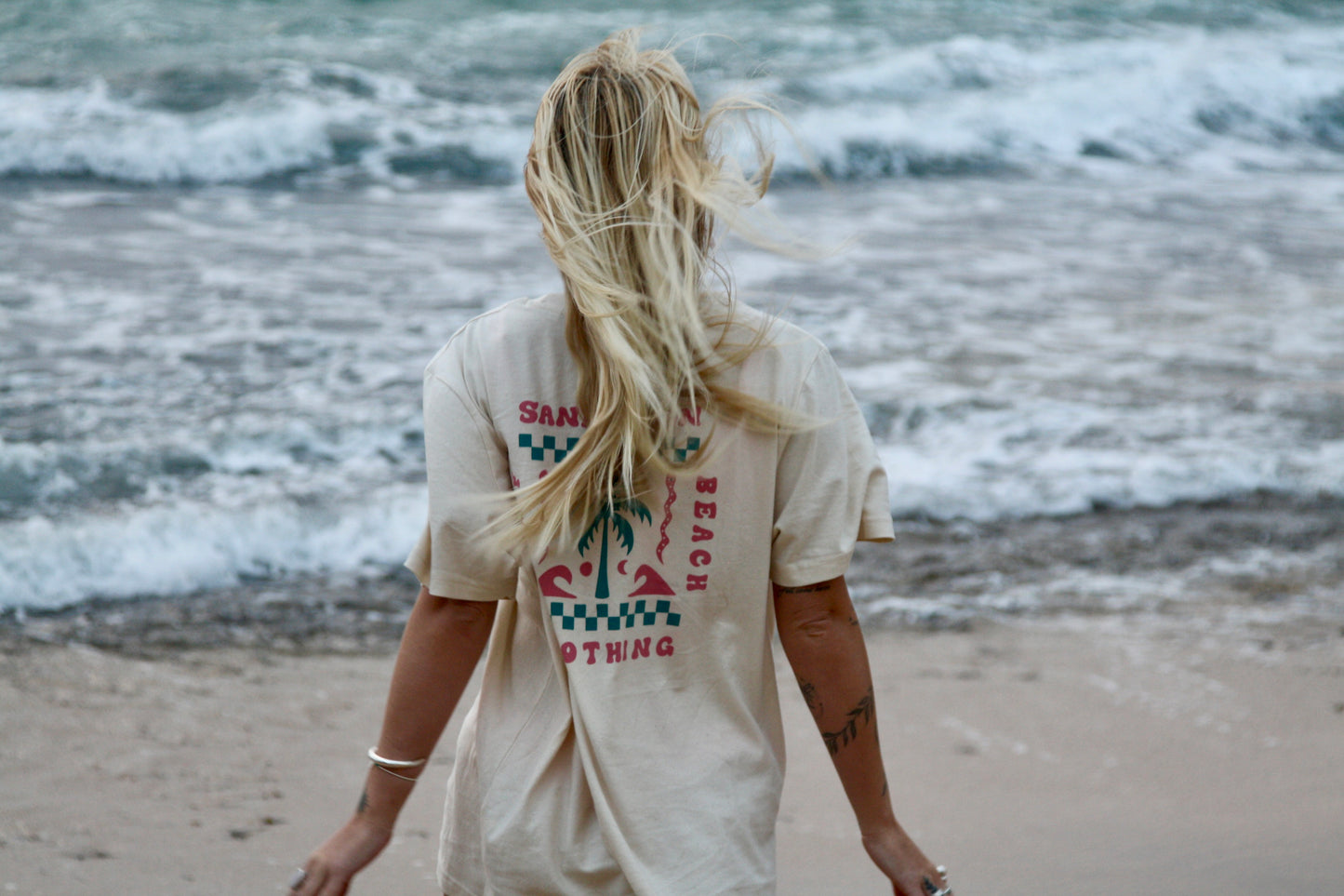 Sanderson Women's Organic Surf T-Shirt - Natural Raw