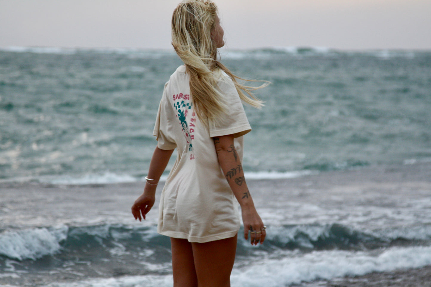 Sanderson Women's Organic Surf T-Shirt - Natural Raw